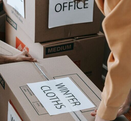 How to Store Seasonal Clothes Efficiently